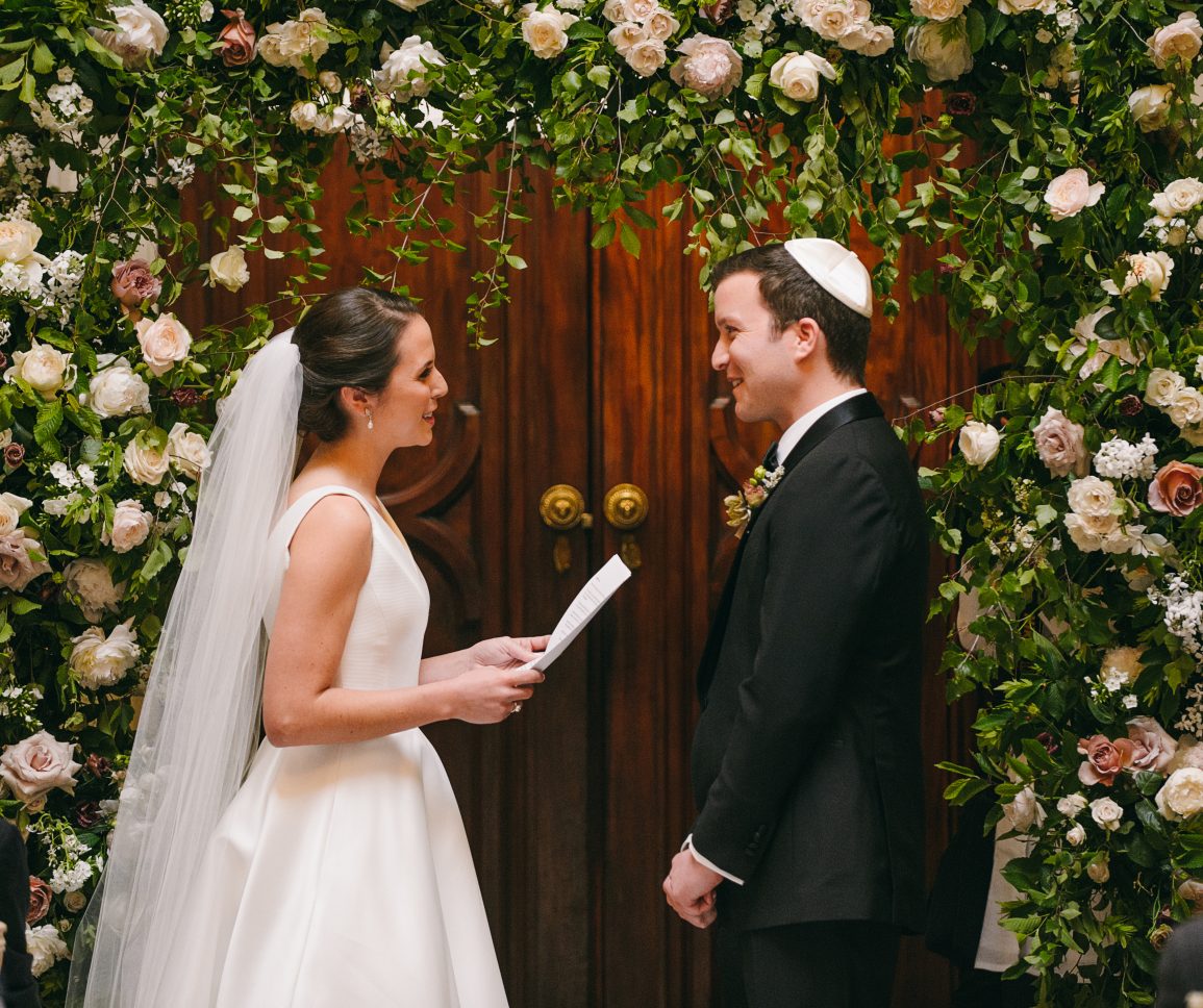 Jewish wedding ceremony at Hedsor House London